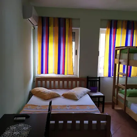 Apartment The Golem (Tirana)